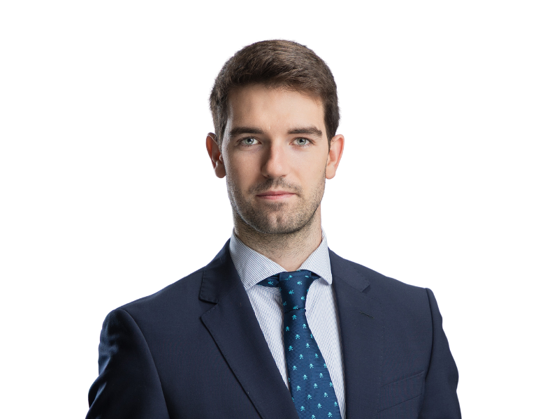  Rodrigo Urosa Fernandez Harneys front portrait image