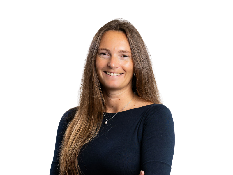 Ellieshia Hyam Harneys front portrait image
